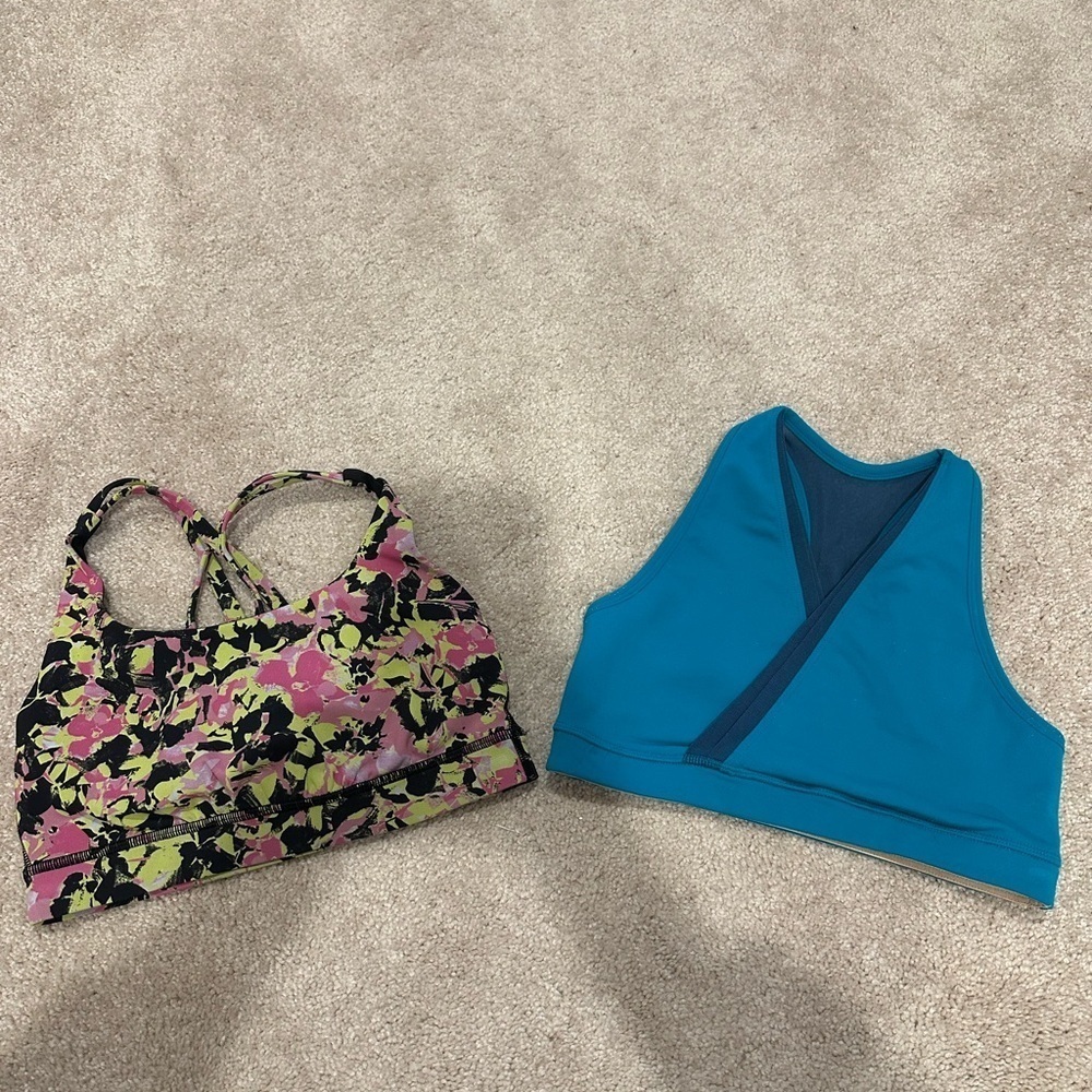 Lululemon set of 2 Sports bras size 4